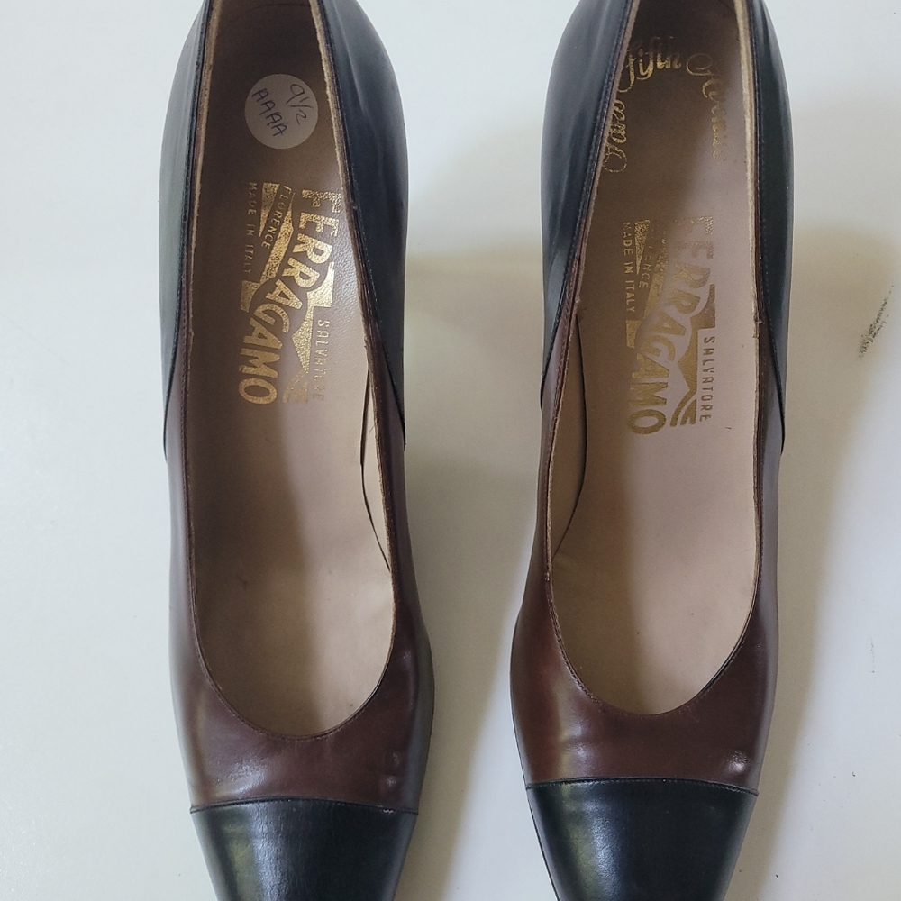 Salvatore Ferragamo Florence Black And Brown Women's Pump